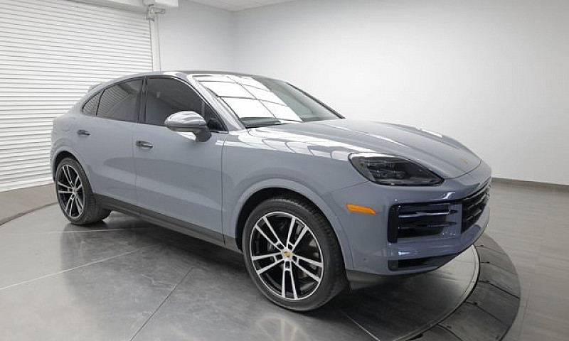 2024 Porsche Cayenne...