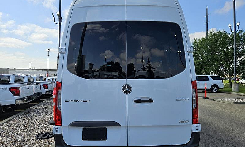 2024 Mercedes-Benz S...