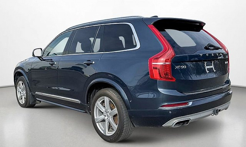 2018 Volvo Xc90 Insc...