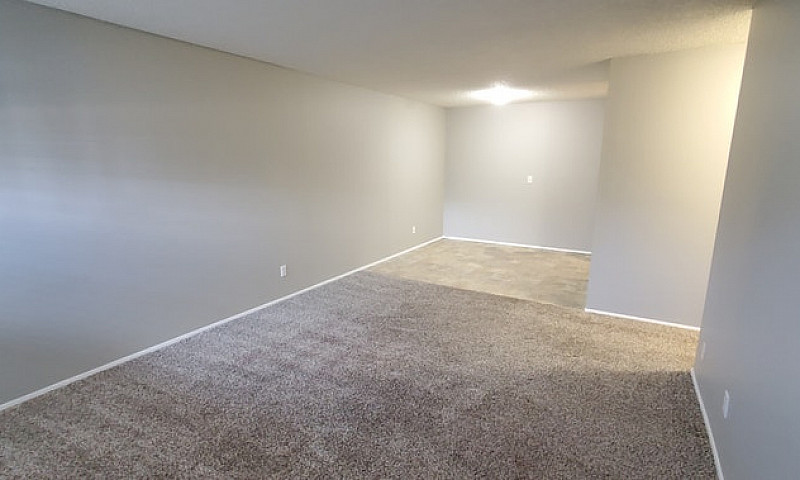 Amazing 2 Bedroom Su...