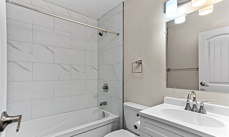 2 Bedroom Apartments...