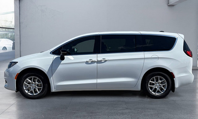 2027 Chrysler Grand ...