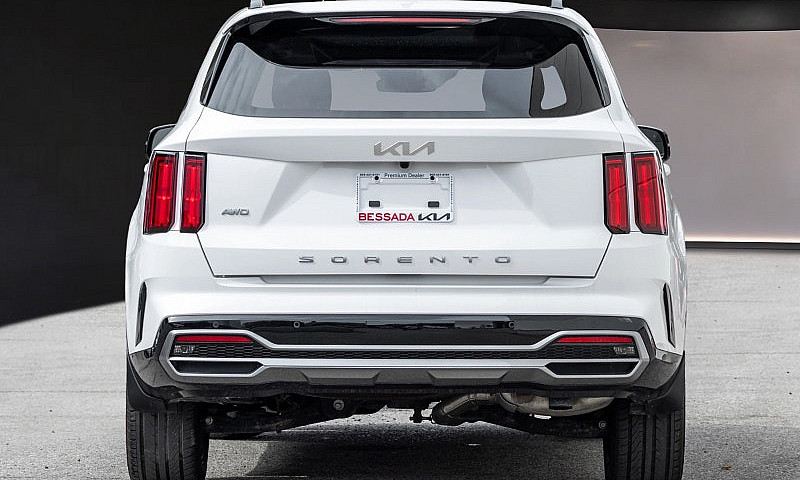 2022 Kia Sorento...