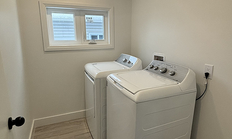 For Rent - 206 4Th A...