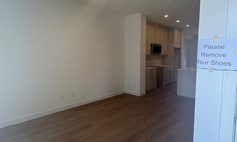 2Bed 2.5 Bath...