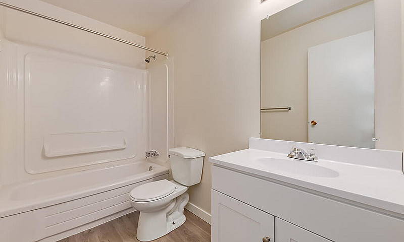 Modern Apartments Wi...