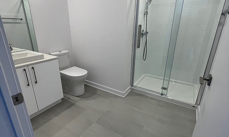 2 Bedrooms Penthouse...