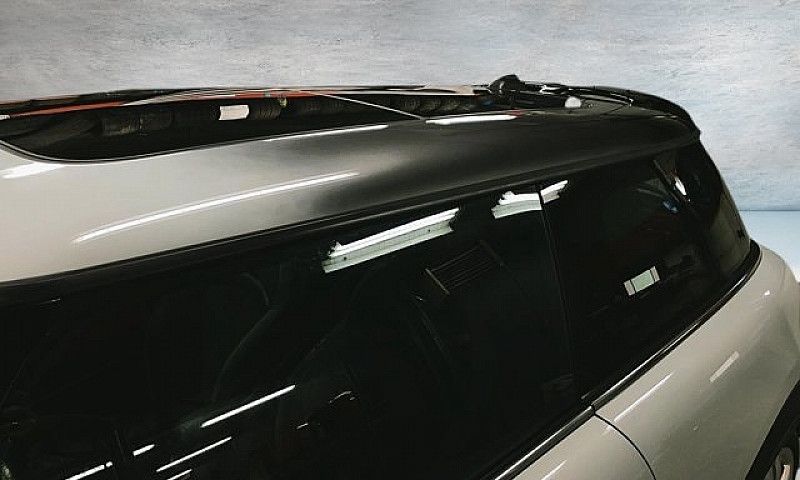 2021 Mini 3 Portes J...