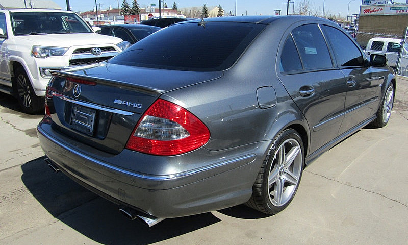 2007 Mercedes-Benz E...
