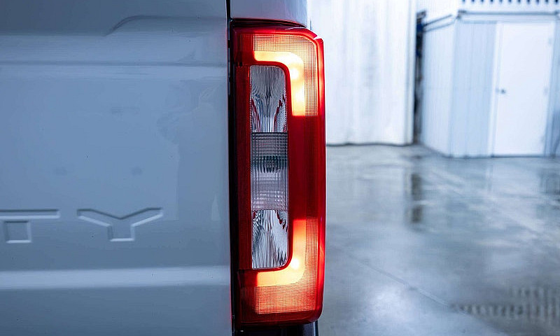 2025 Ford F-250 4X4 ...