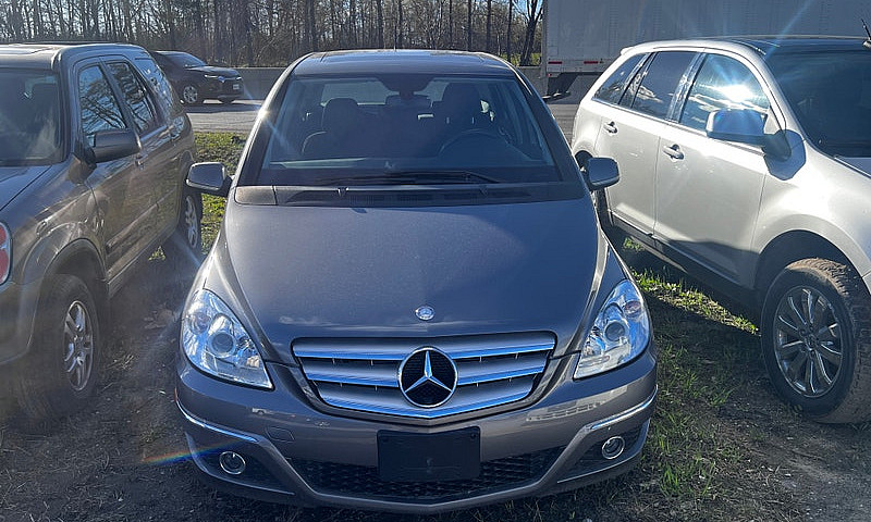 2011 Mercedes-Benz B...
