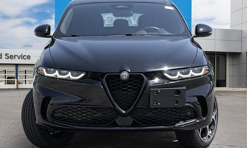 2024 Alfa Romeo Tona...