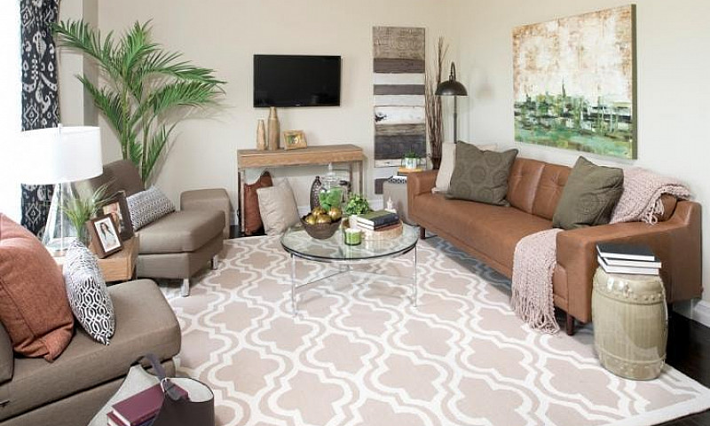 Trendy 3 Bdrm Townho...