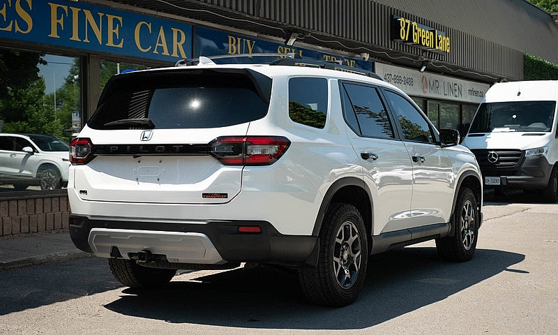 2025 Honda Pilot Tra...