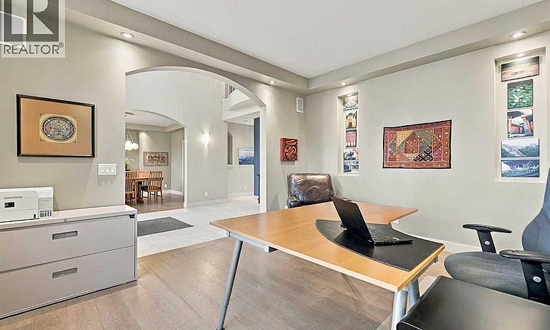 1727 Westmount Road ...