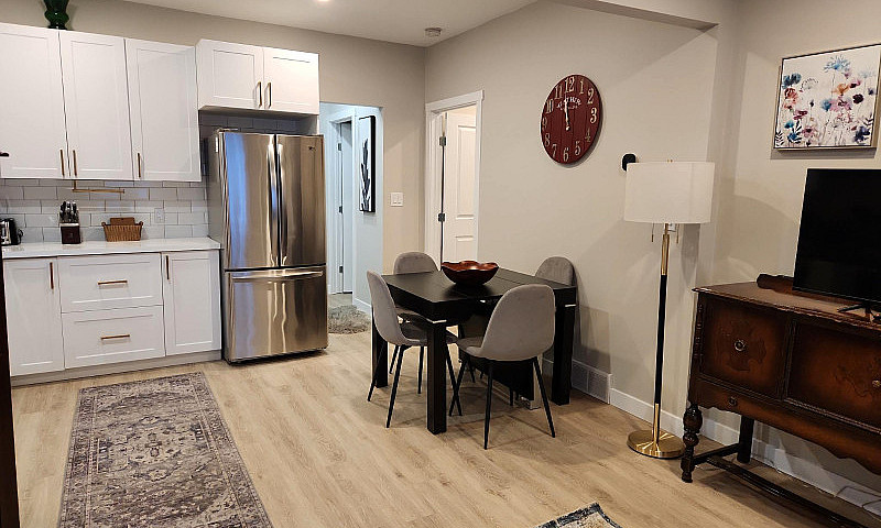 For Rent Gorgeous Fu...