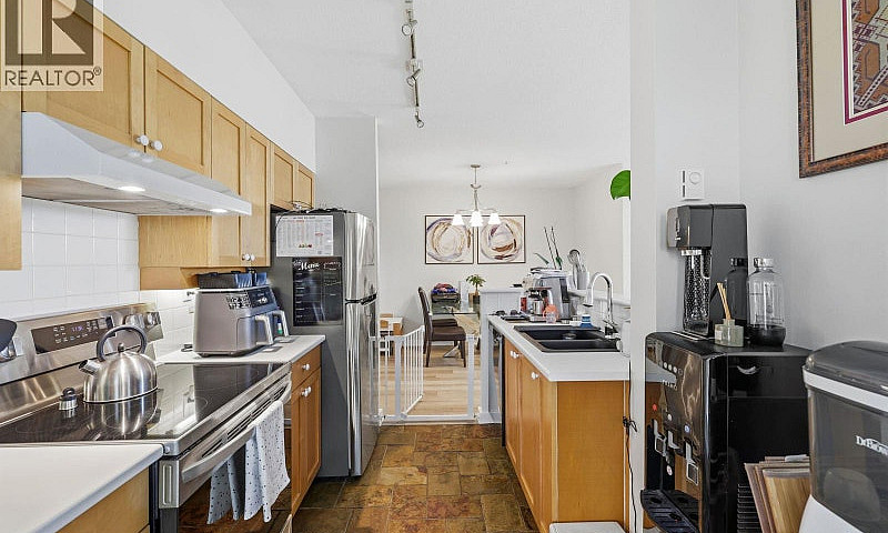 104 2080 E Kent Aven...