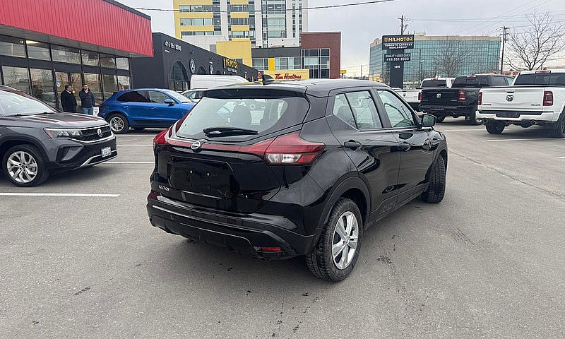 2023 Nissan Kicks S ...