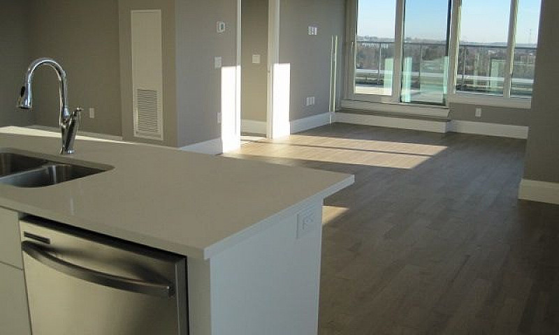 Luxurious 2 Bedroom ...