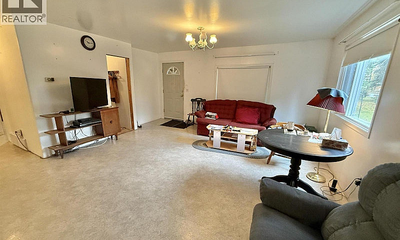 2064 West Fraser Roa...