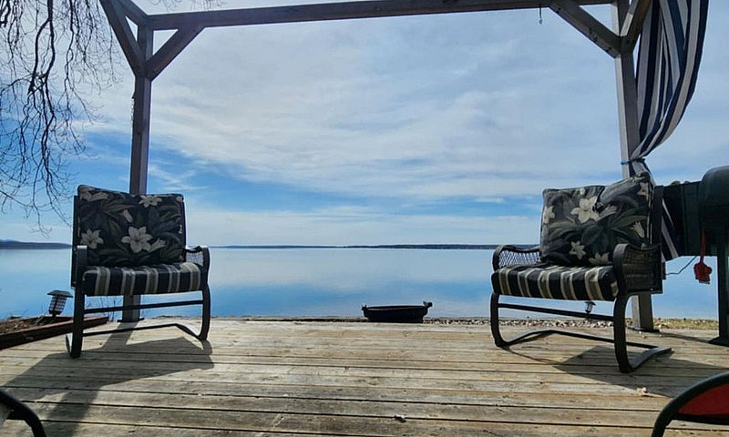 $324,900 - Cottage F...