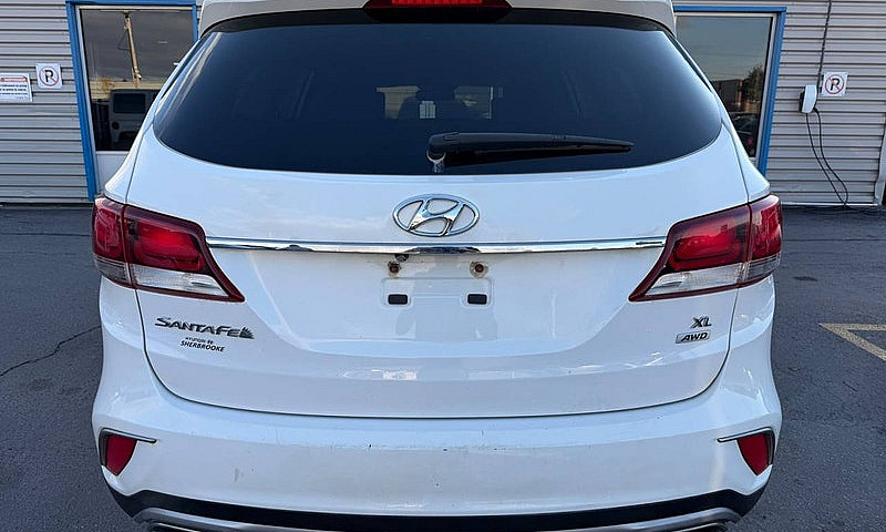 2018 Hyundai Santa F...
