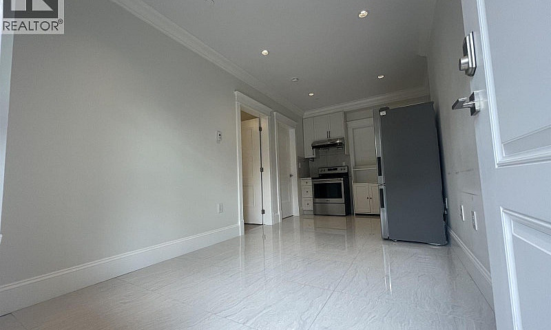 Basement-69Xx Lancas...