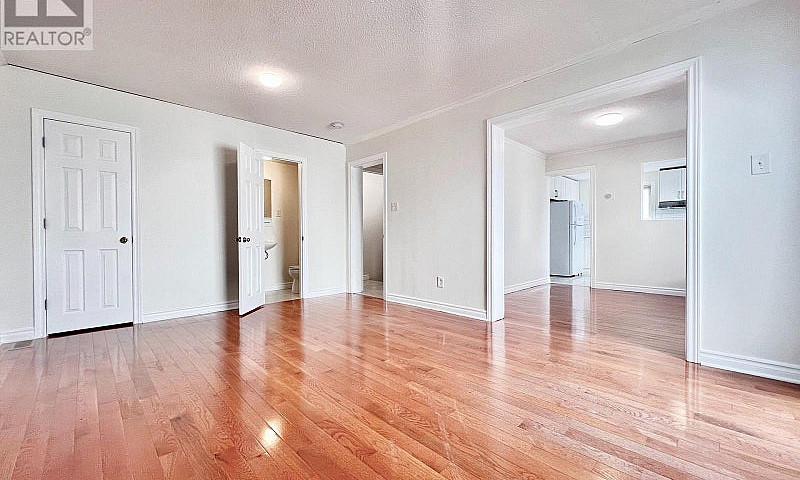 54 - 3240 Southgate ...