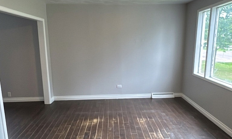 2 Bed / 1 Bath Home ...