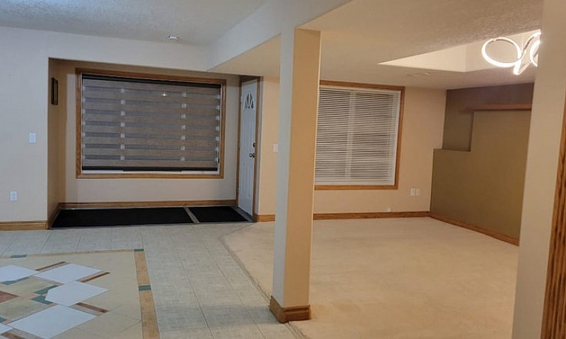 Bright & Spacious 3-...