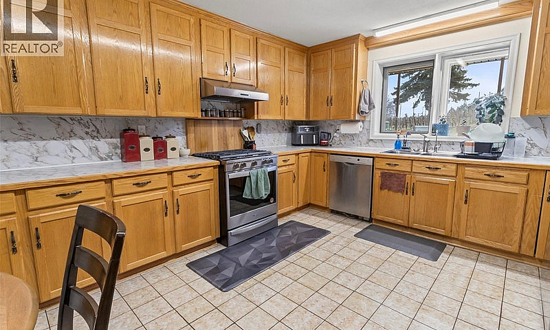 3029 Erickson Road E...