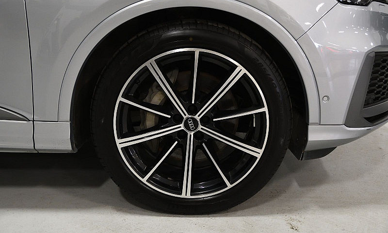 2020 Audi Q7 Technik...