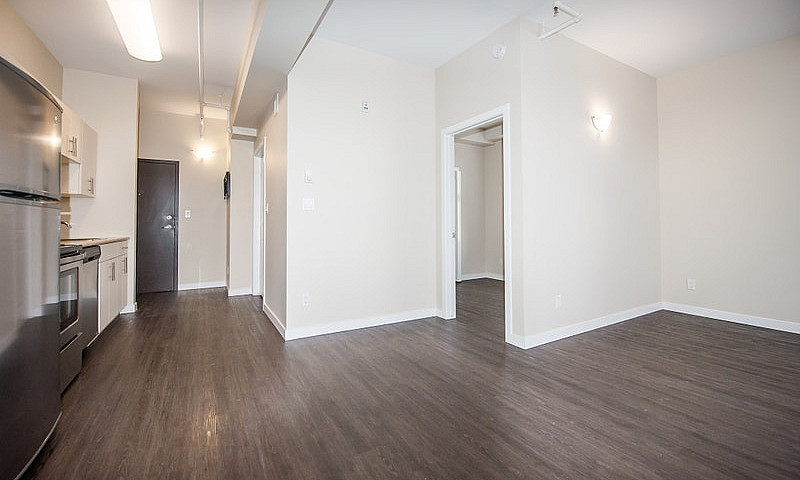 300 Tache Avenue - O...