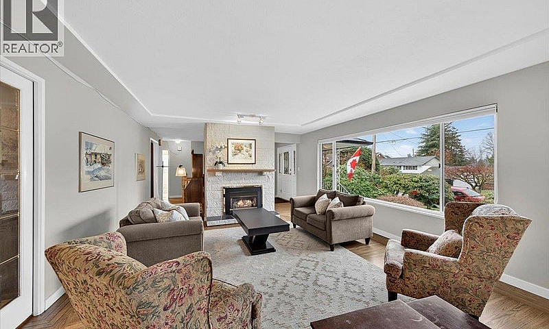 812 Grover Avenue Co...