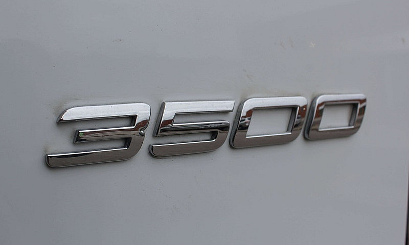 2020 Mercedes-Benz S...