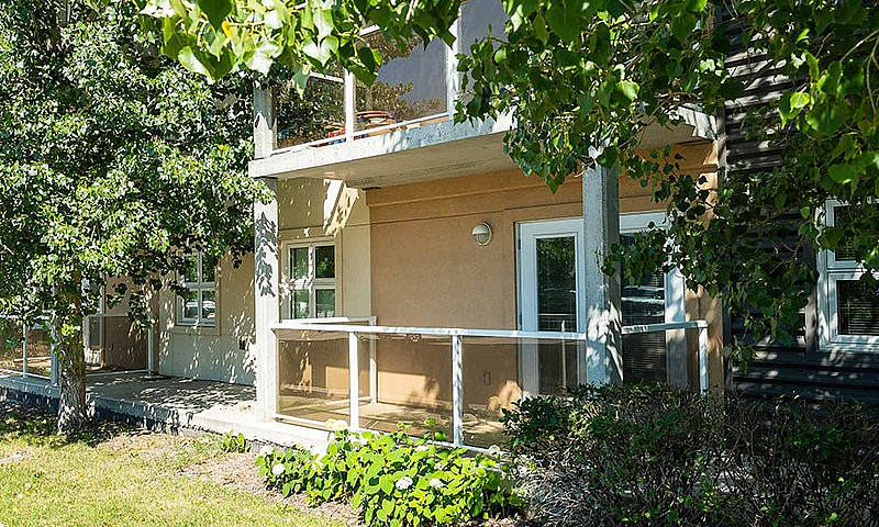 Elegant 2Br Suites I...