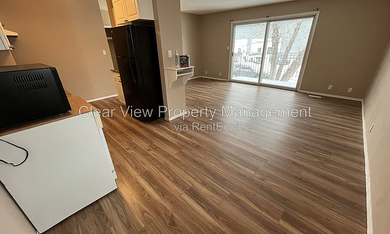 2 Bed Duplex/Triplex...