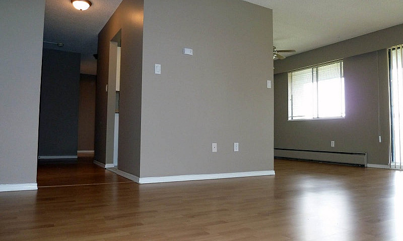 Guildford Apartment ...