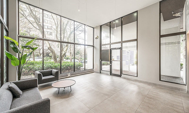 1 Bedroom Apartment ...