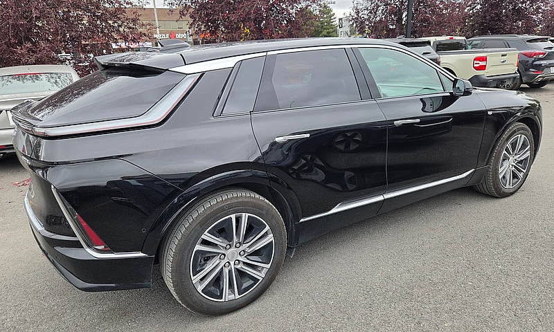 2024 Cadillac Lyriq ...