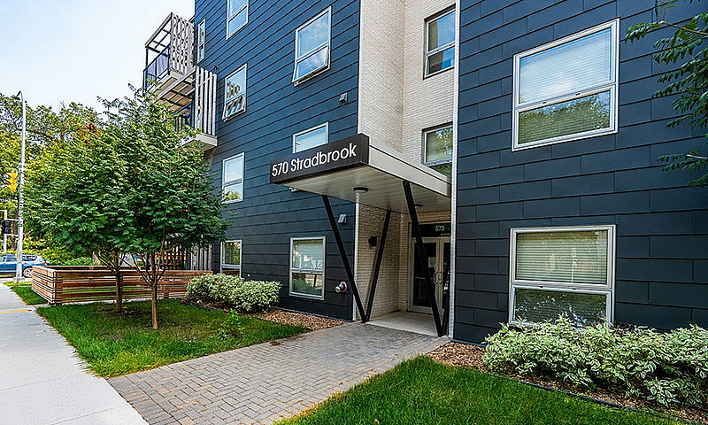 570 Stradbrook - 2 B...