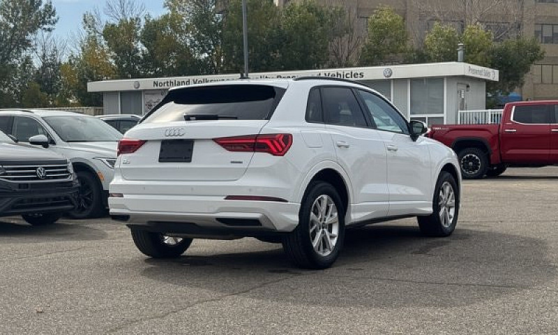 2025 Audi Q3 Prem...