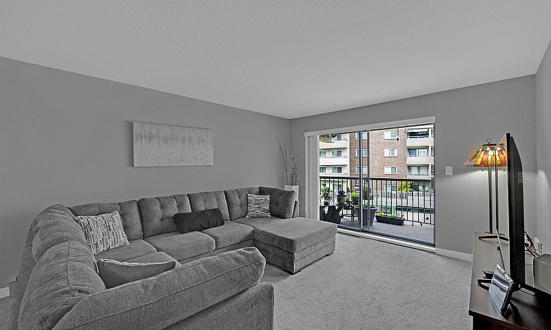 302 2678 Mccallum Ro...