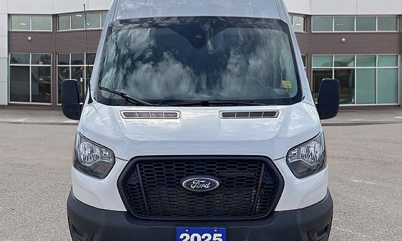 2025 Ford Transit Ca...