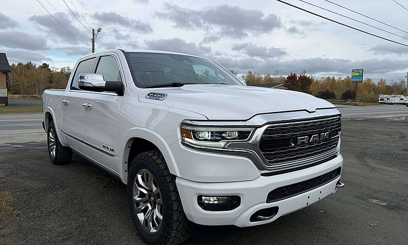 2022 Ram 1500 Limite...