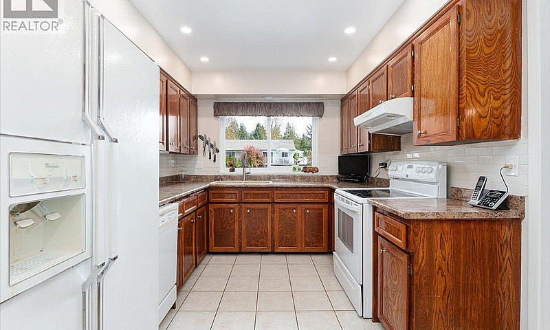 4347 Ruth Crescent N...