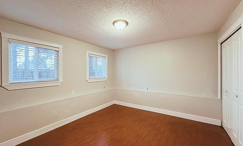 9139 152 Street Surr...
