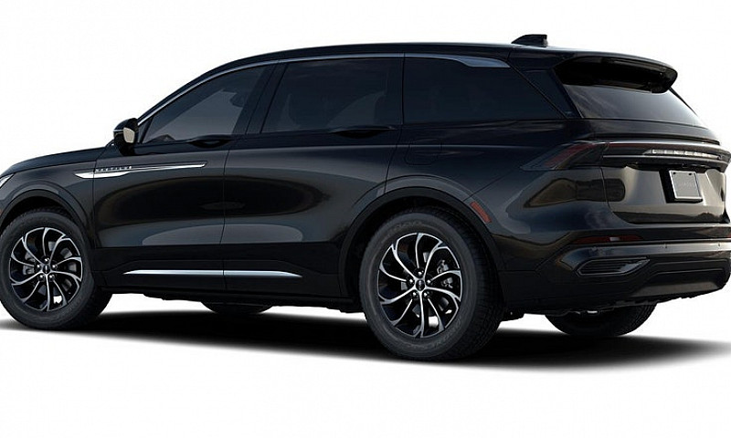 2026 Lincoln Nautilu...