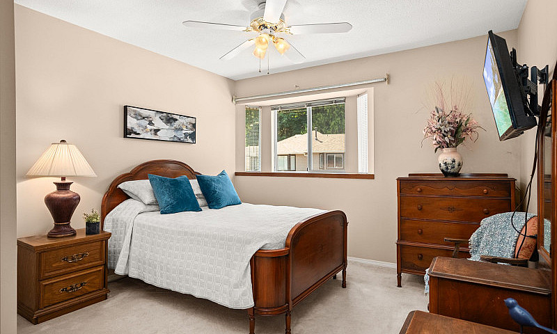 North Delta Townhome...
