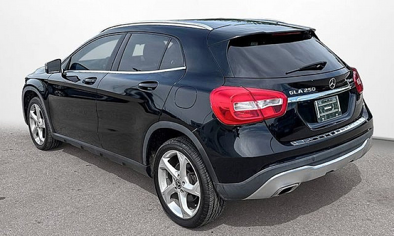 2018 Mercedes-Benz G...